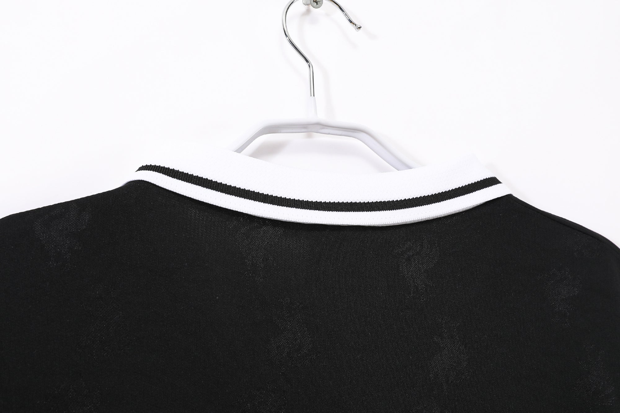 Liverpool FC 1996/98 Blackout Home - Retro
