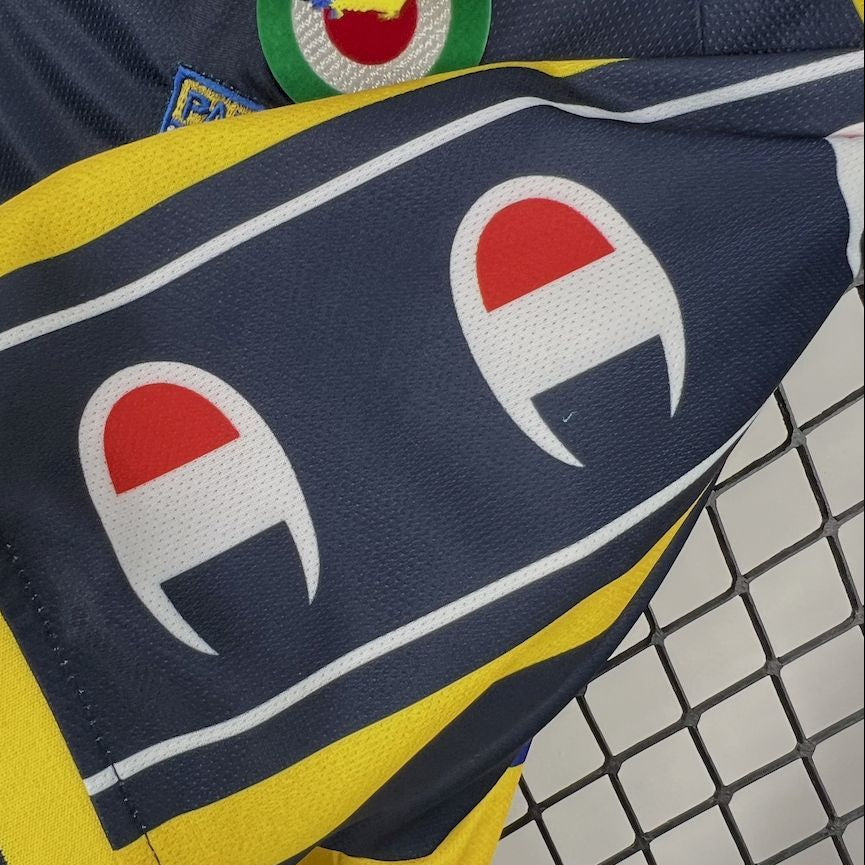 Parma 1999/00 Away - Retro