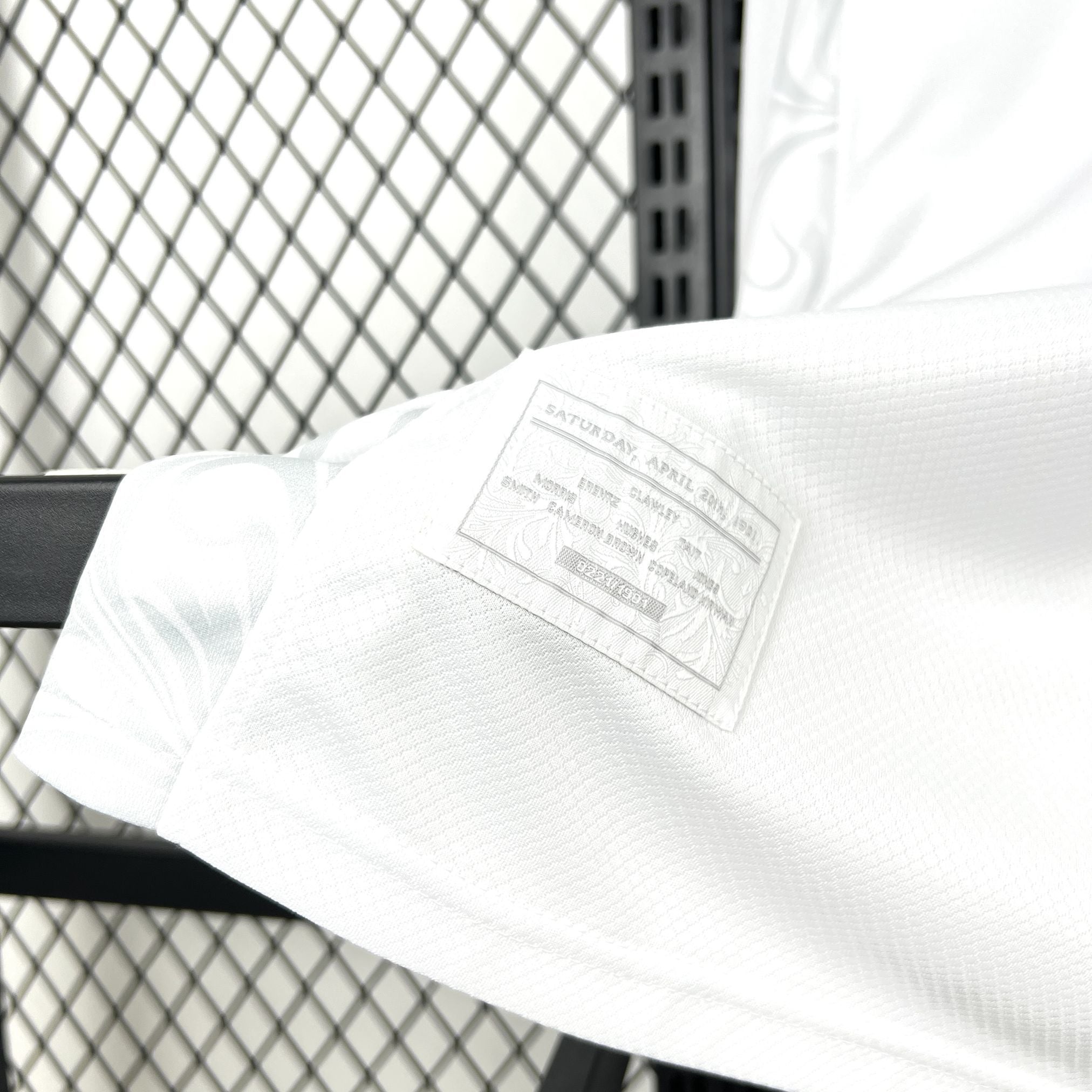 Tottenham Hotspur 2025/26 125th Anniversary Long Sleeve - Fan Version
