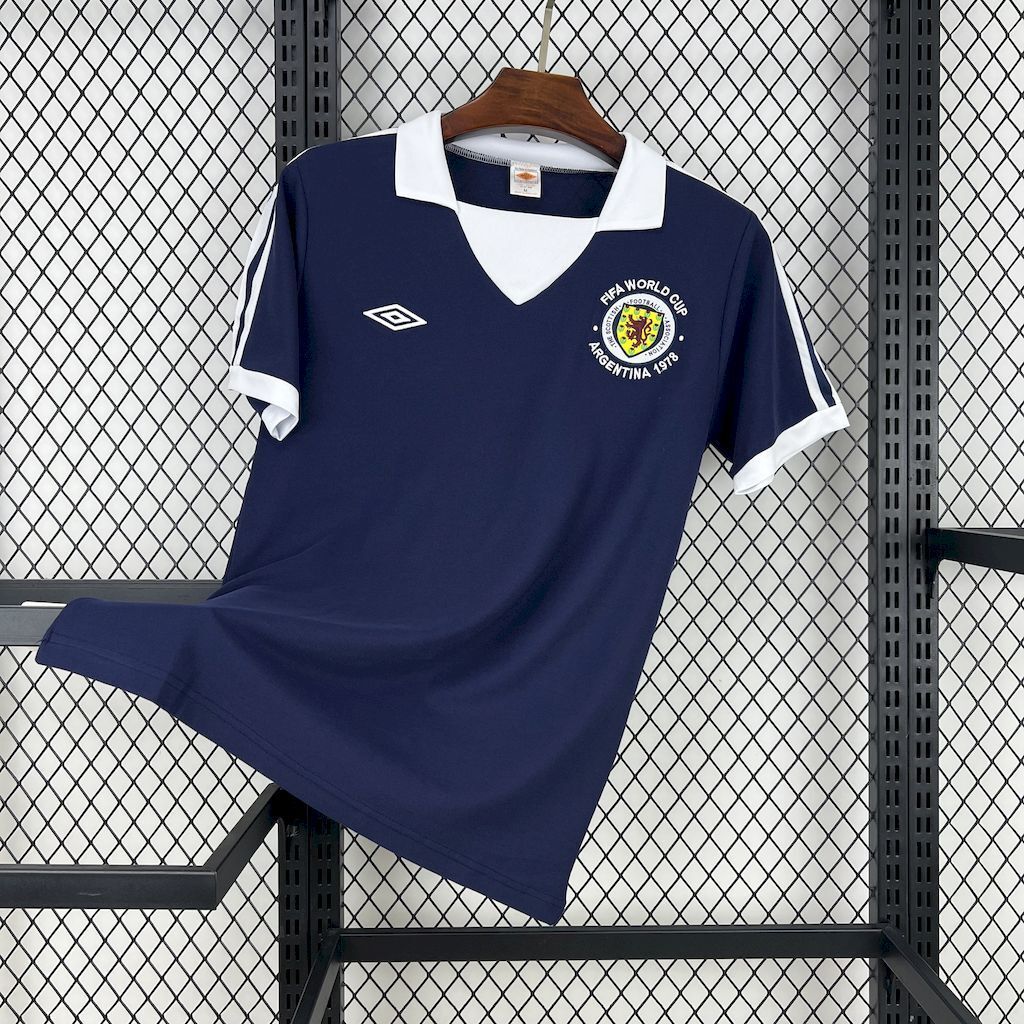 Scotland 1978 Home - Retro