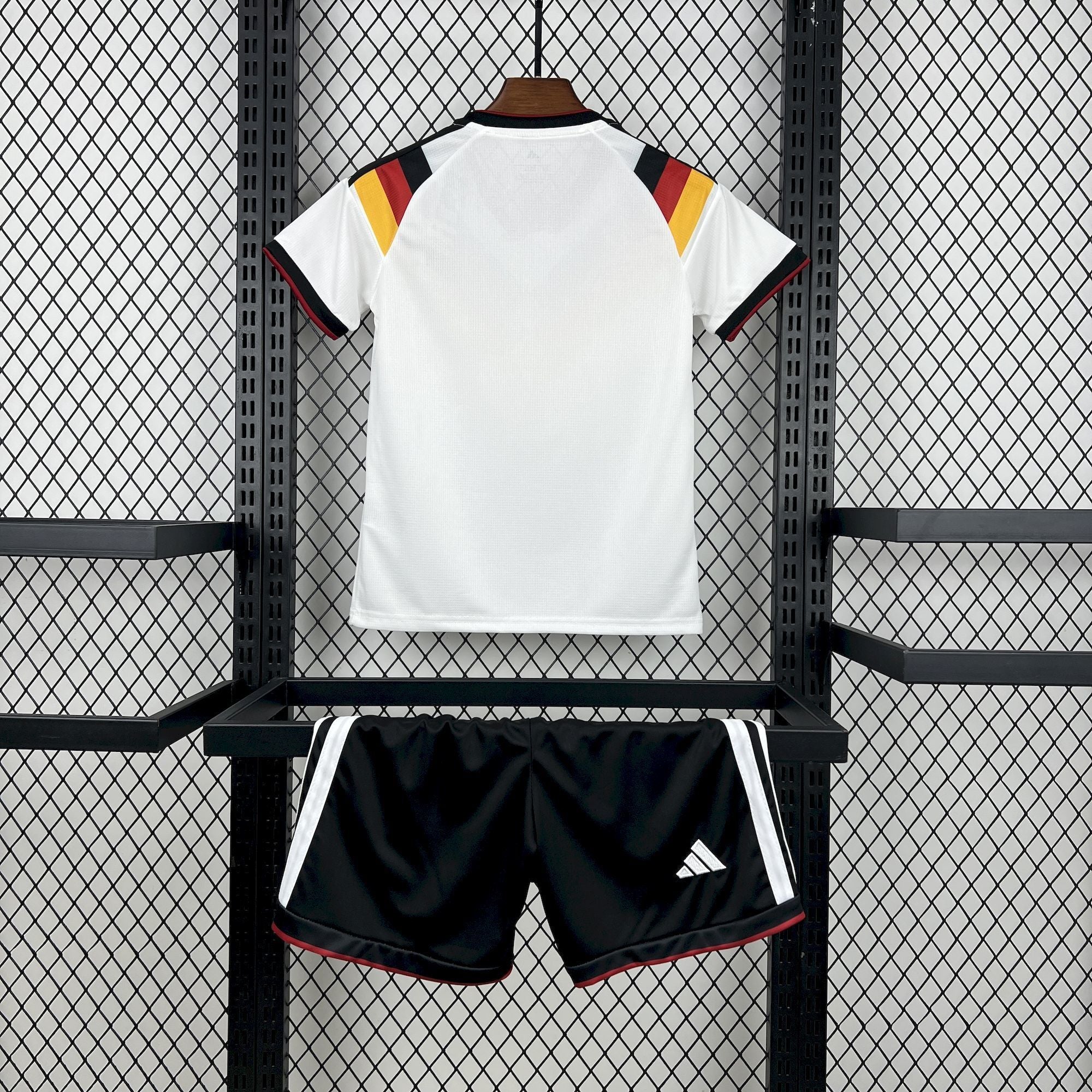Germany 2026 Home - Kid Kit