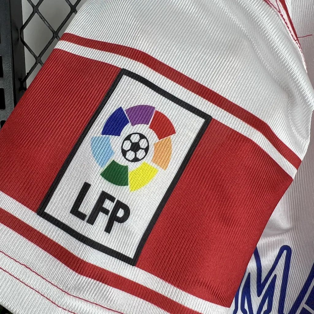 Atletico Madrid 1999/2000 Home - Retro