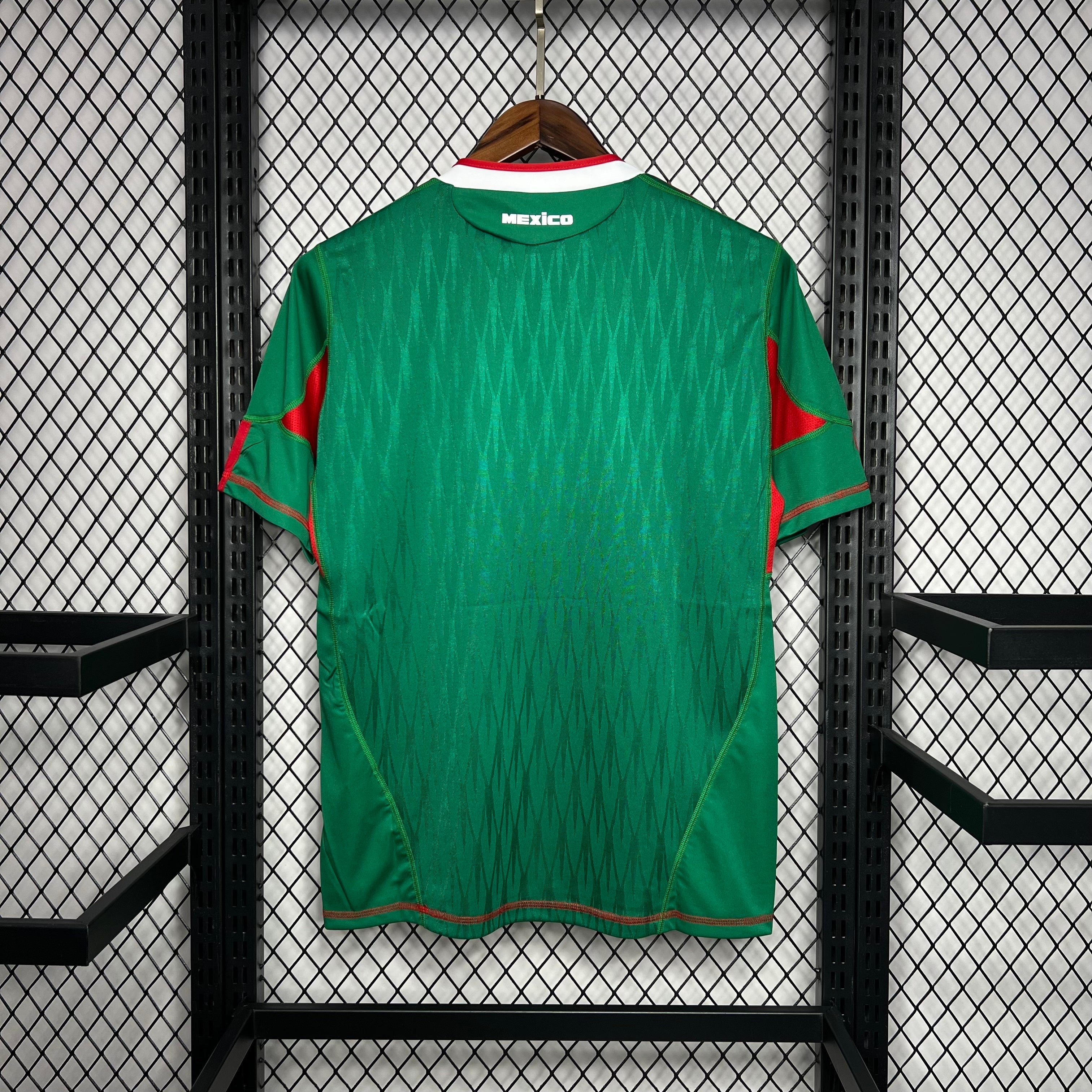 Mexico 2010 Home - Retro