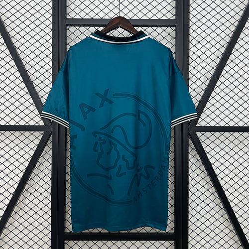 Ajax 1995/96 Away - Retro