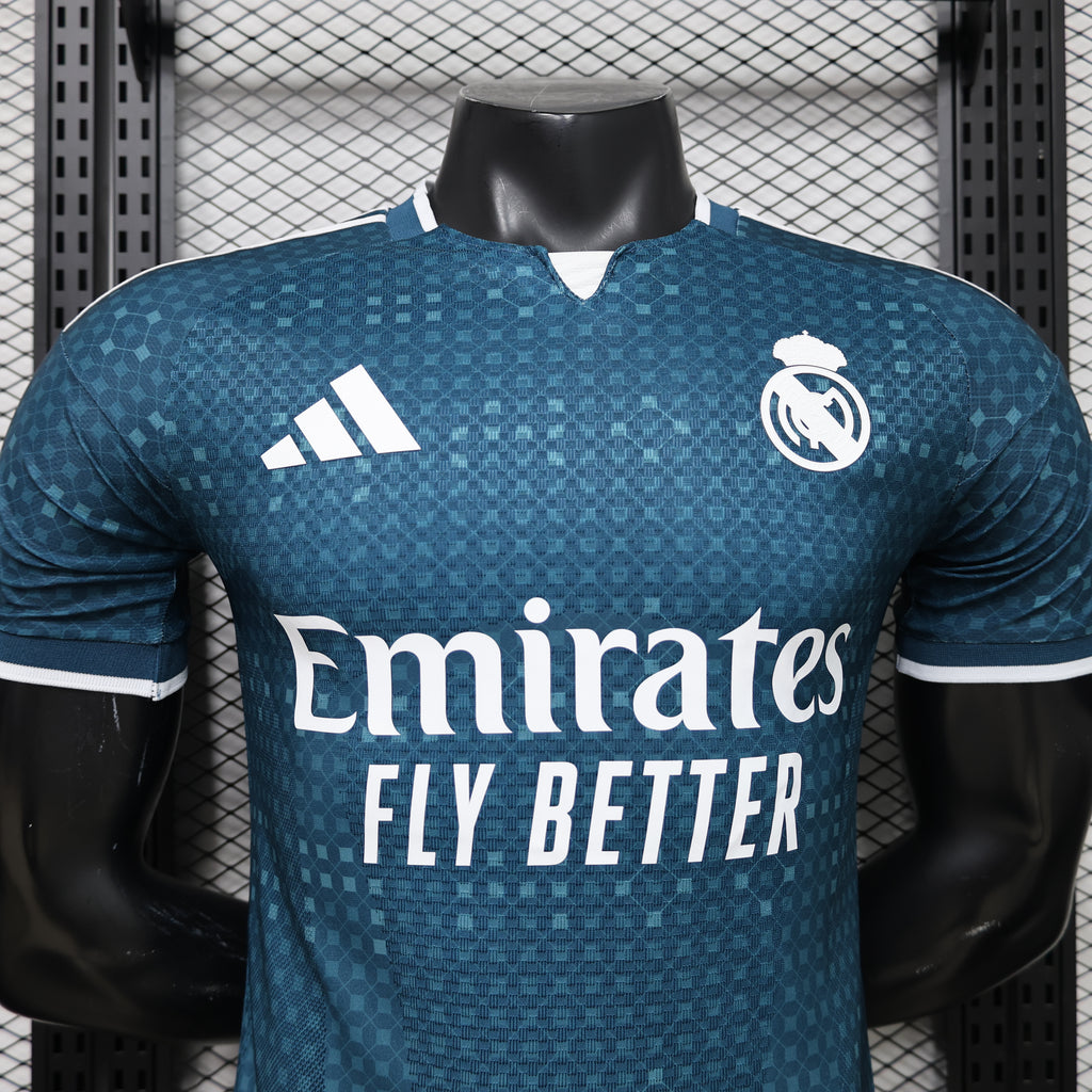 Real Madrid 2026/27 Away - Player Version