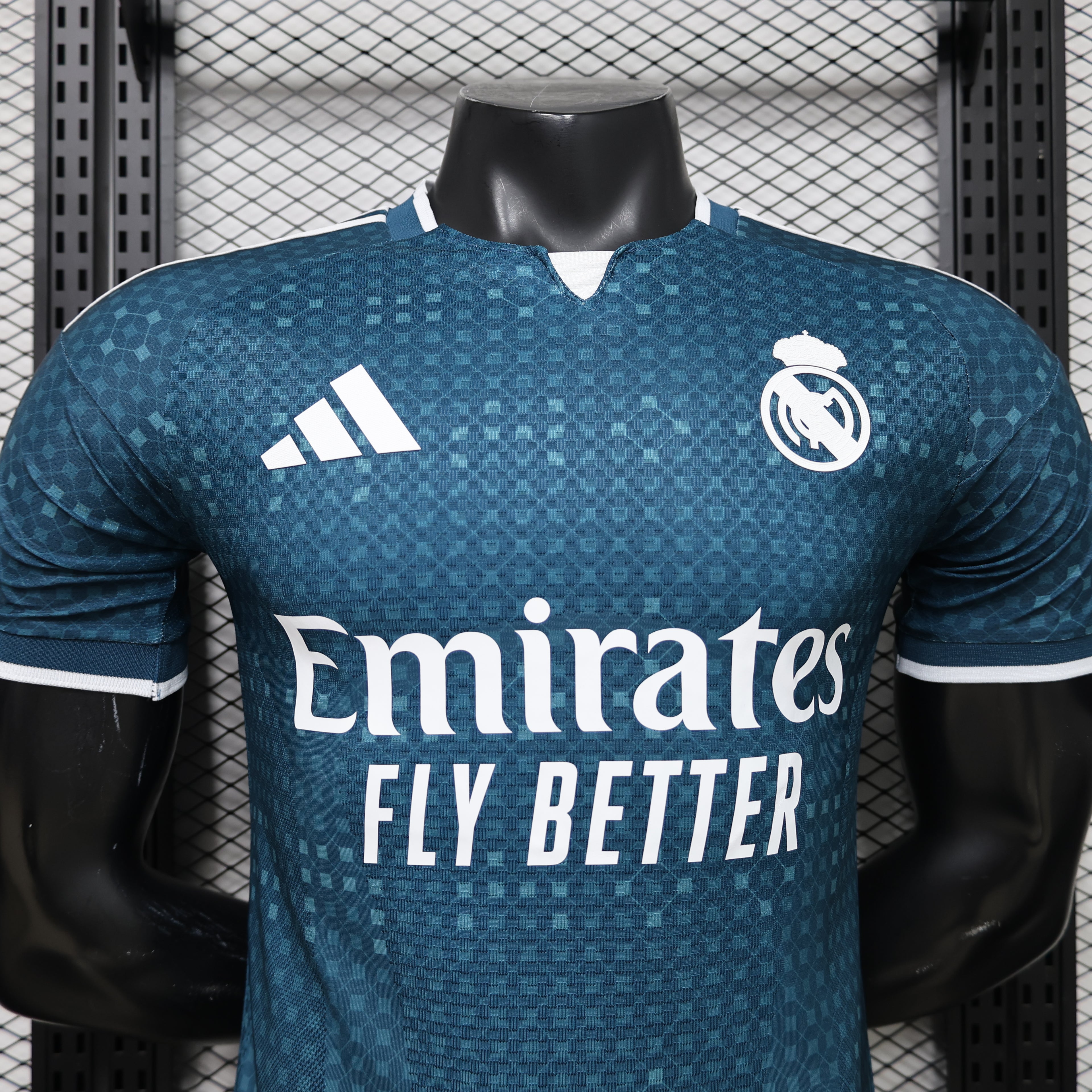 Real Madrid 2026/27 Away - Player Version