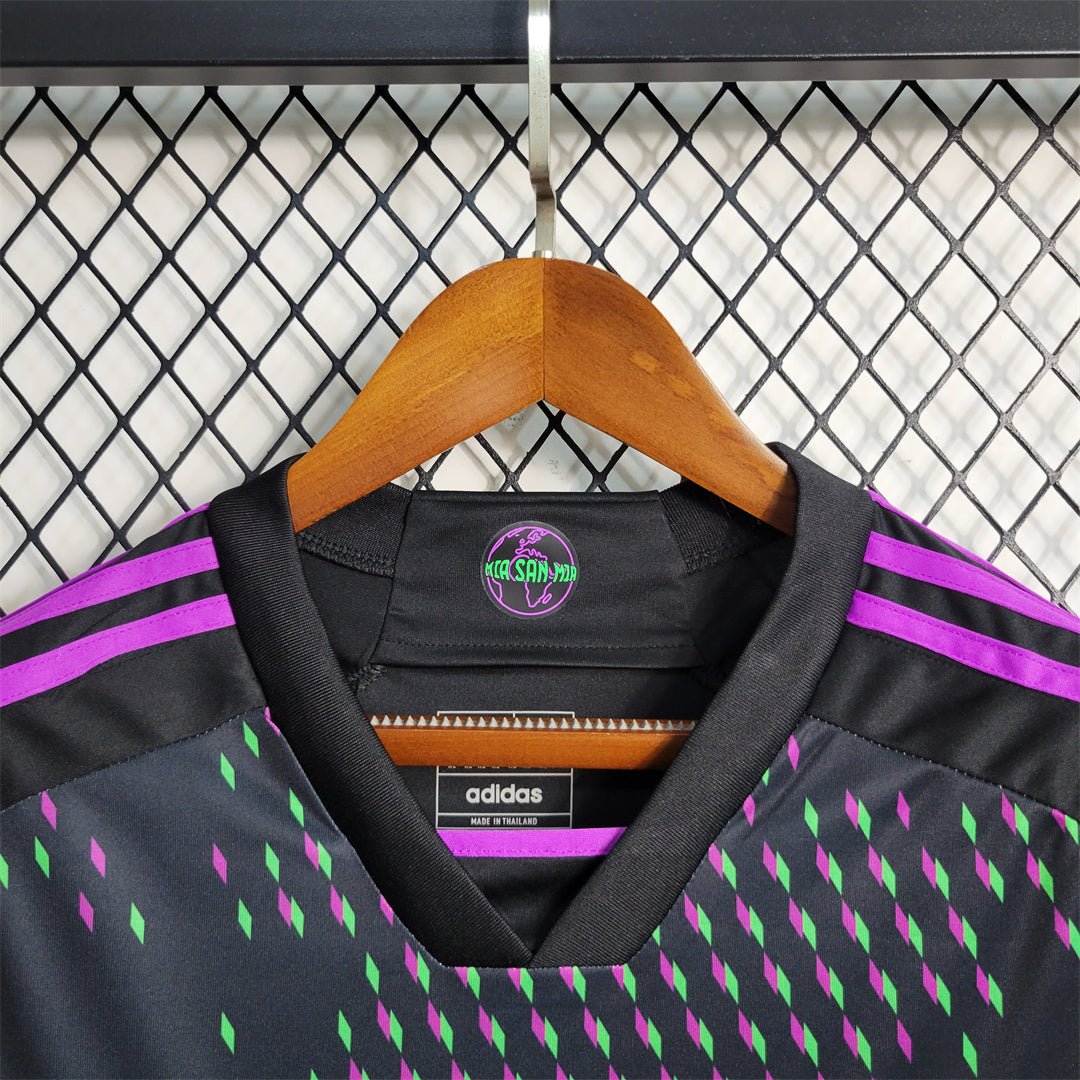 Bayern Munich 2023/24 Away - Fan Version