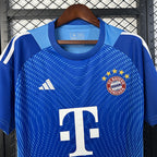 Bayern Munich 2025/26 Blue Goalkeeper - Fan Version