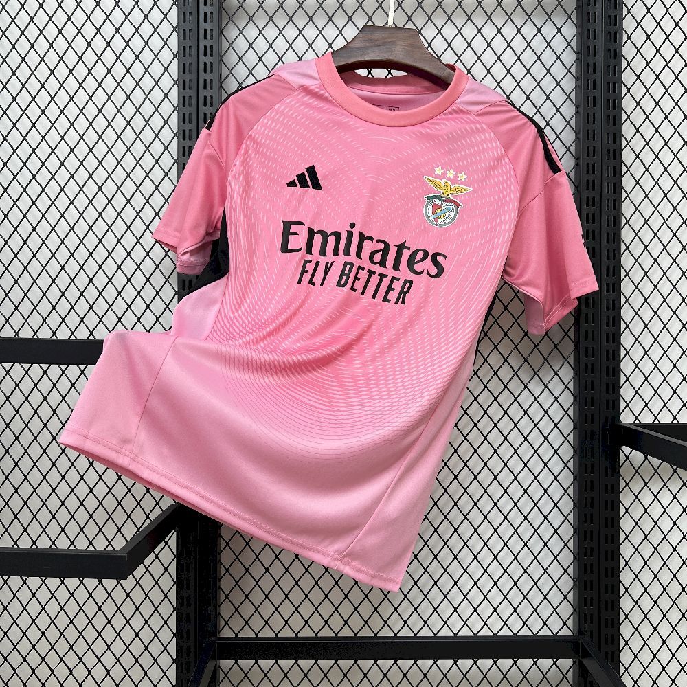 Benfica 2025/26 Goalkeeper Pink - Fan Version