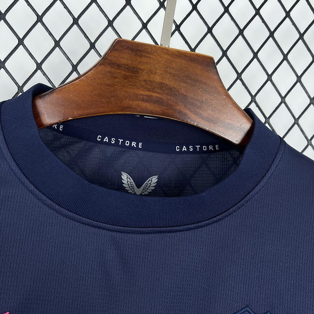 Navy Everton fourth fan football jersey collar with Castore branding inside neckline
