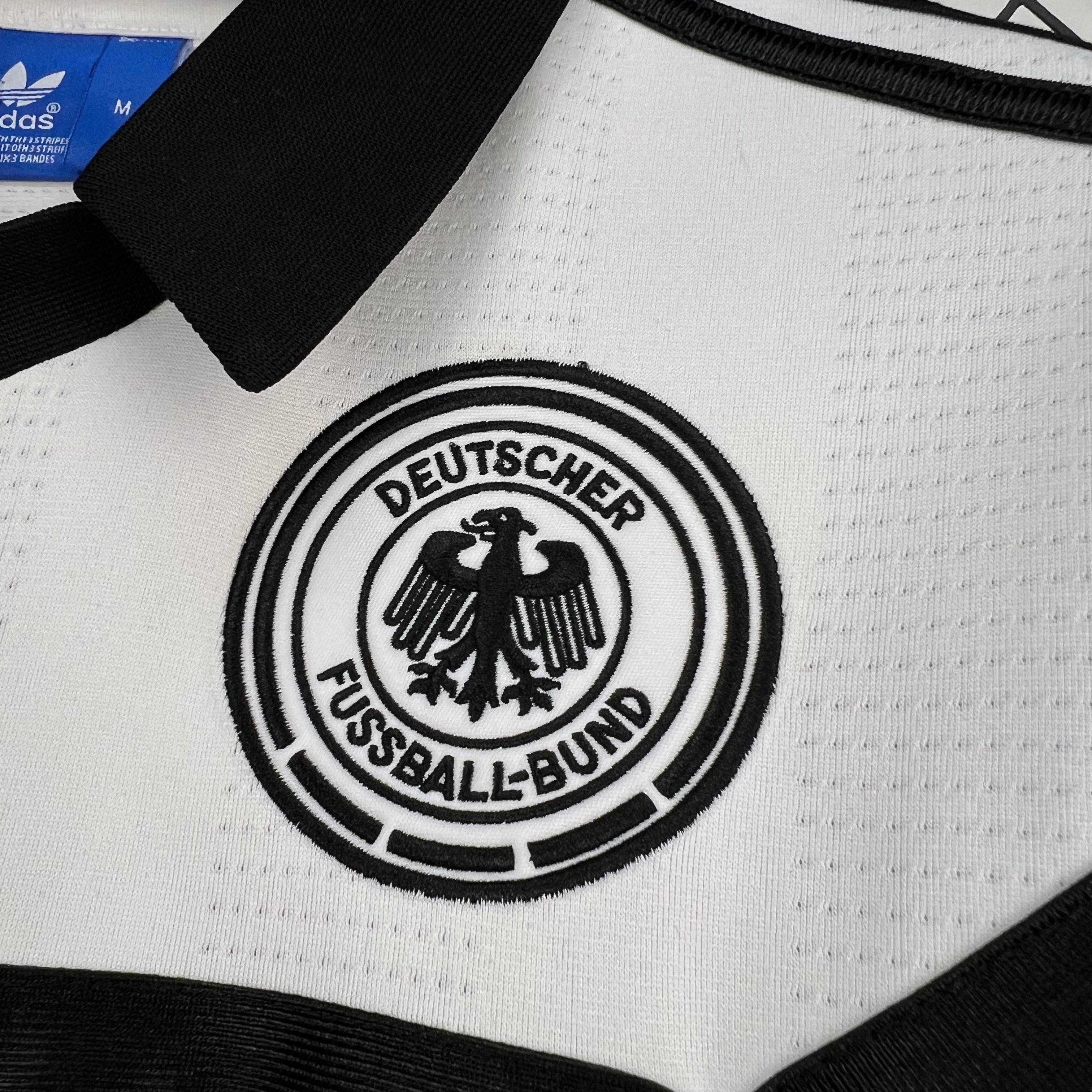 Germany 1988 Home - Retro