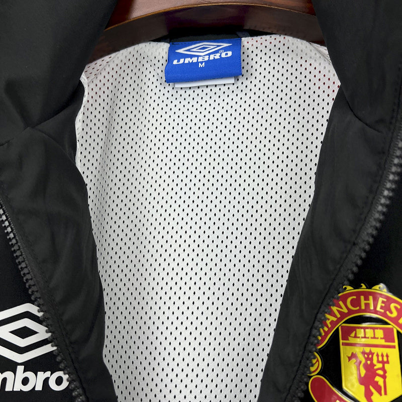Manchester United 1998/99 Windbreaker - Retro