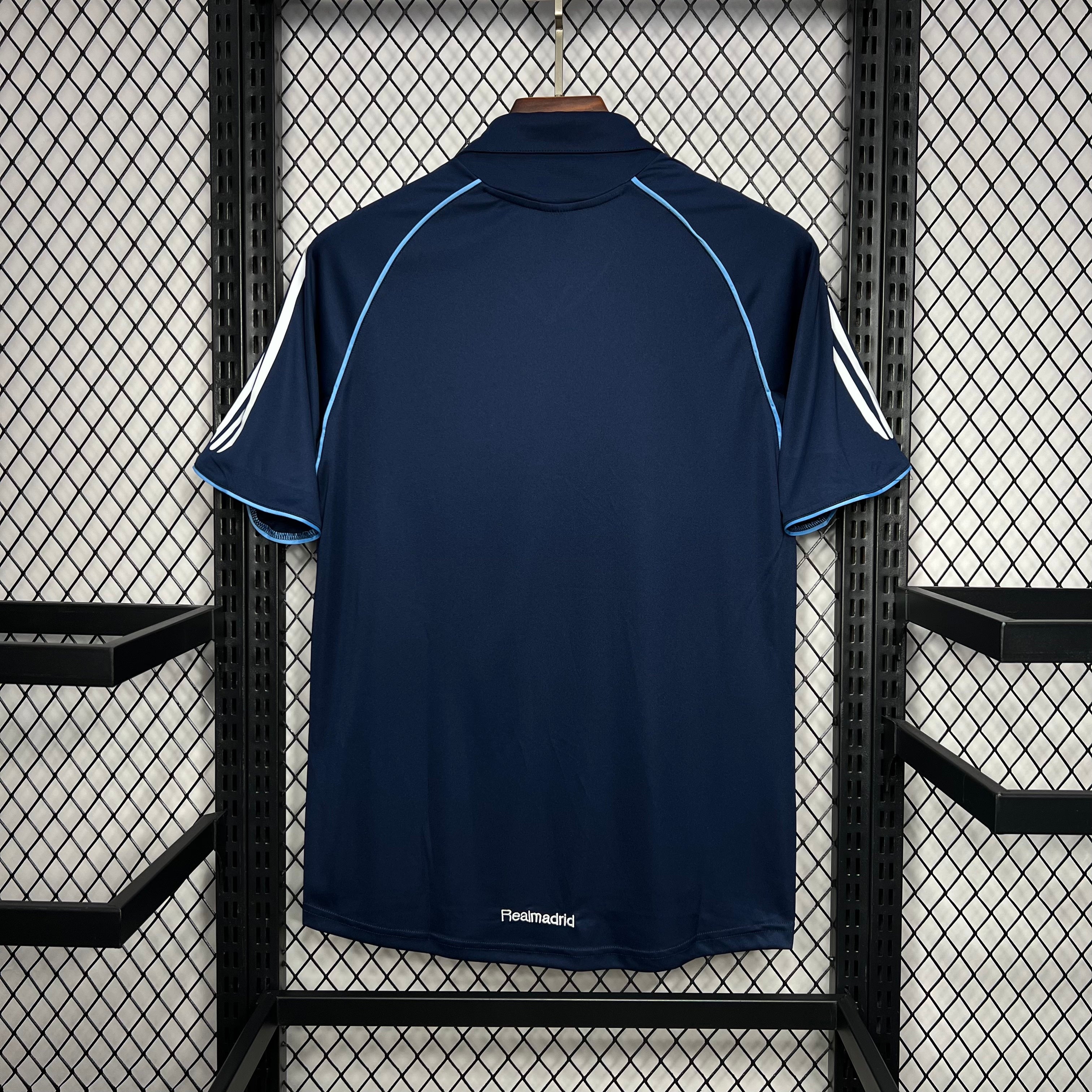 Real Madrid 2005/06 Away - Retro