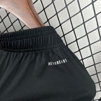 Manchester United 2025/26 Home Black  - Fan Shorts