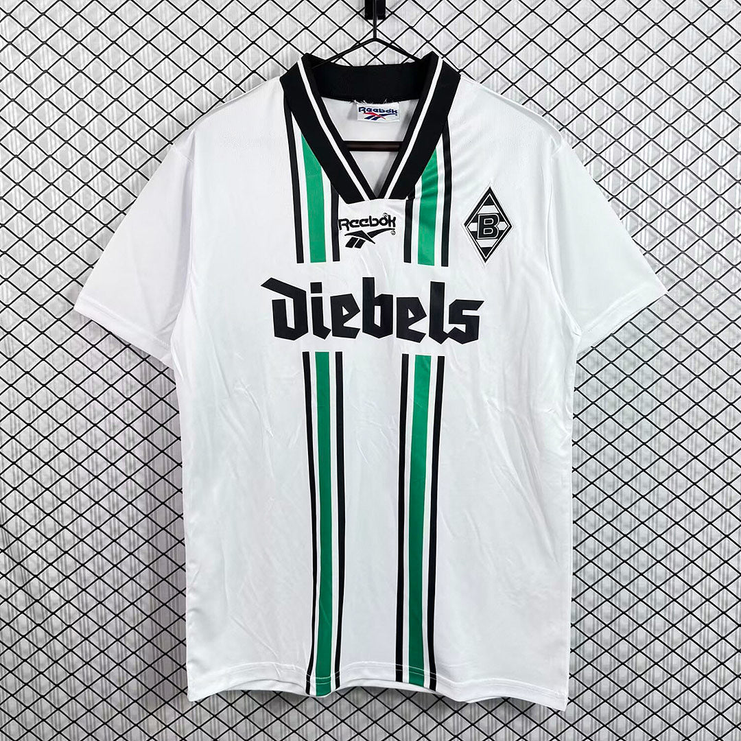 Borussia Monchengladbach 1996/97 Home - Retro
