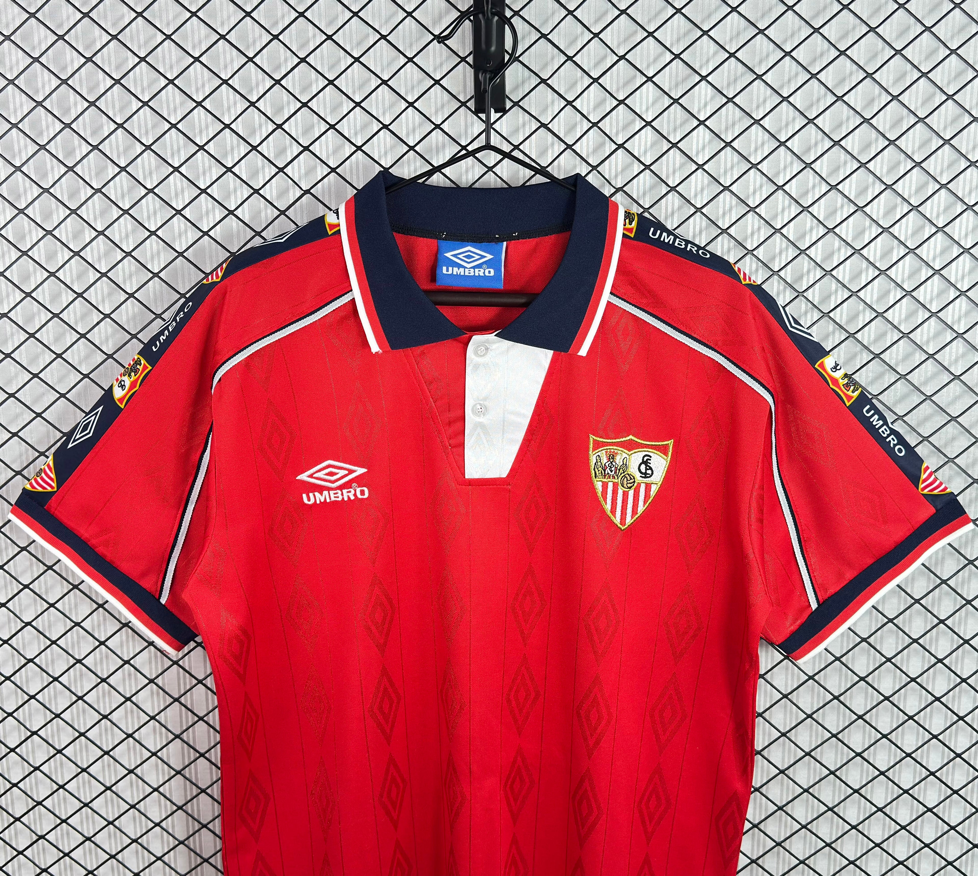 Sevilla 1998/01 Away - Retro