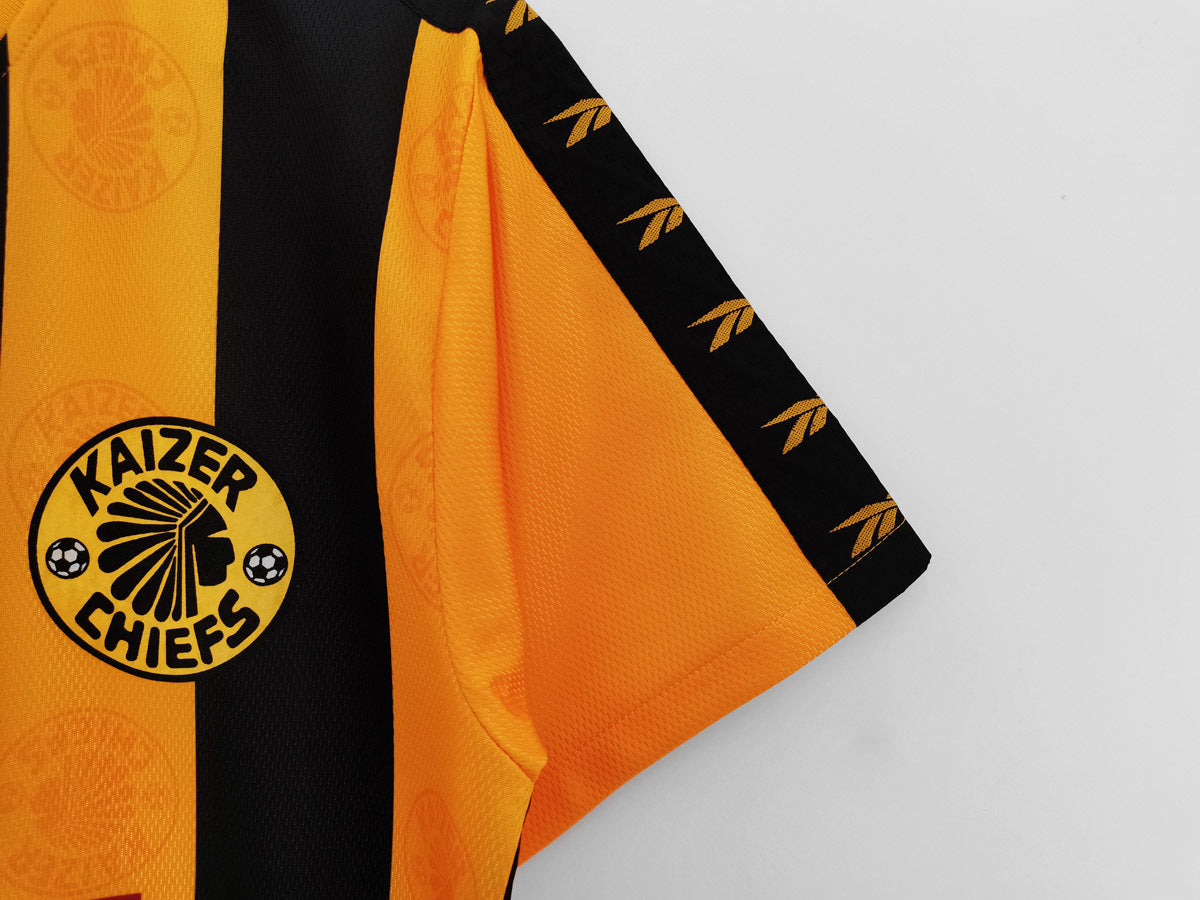 Kaizer Chiefs 1998/99 Home - Retro