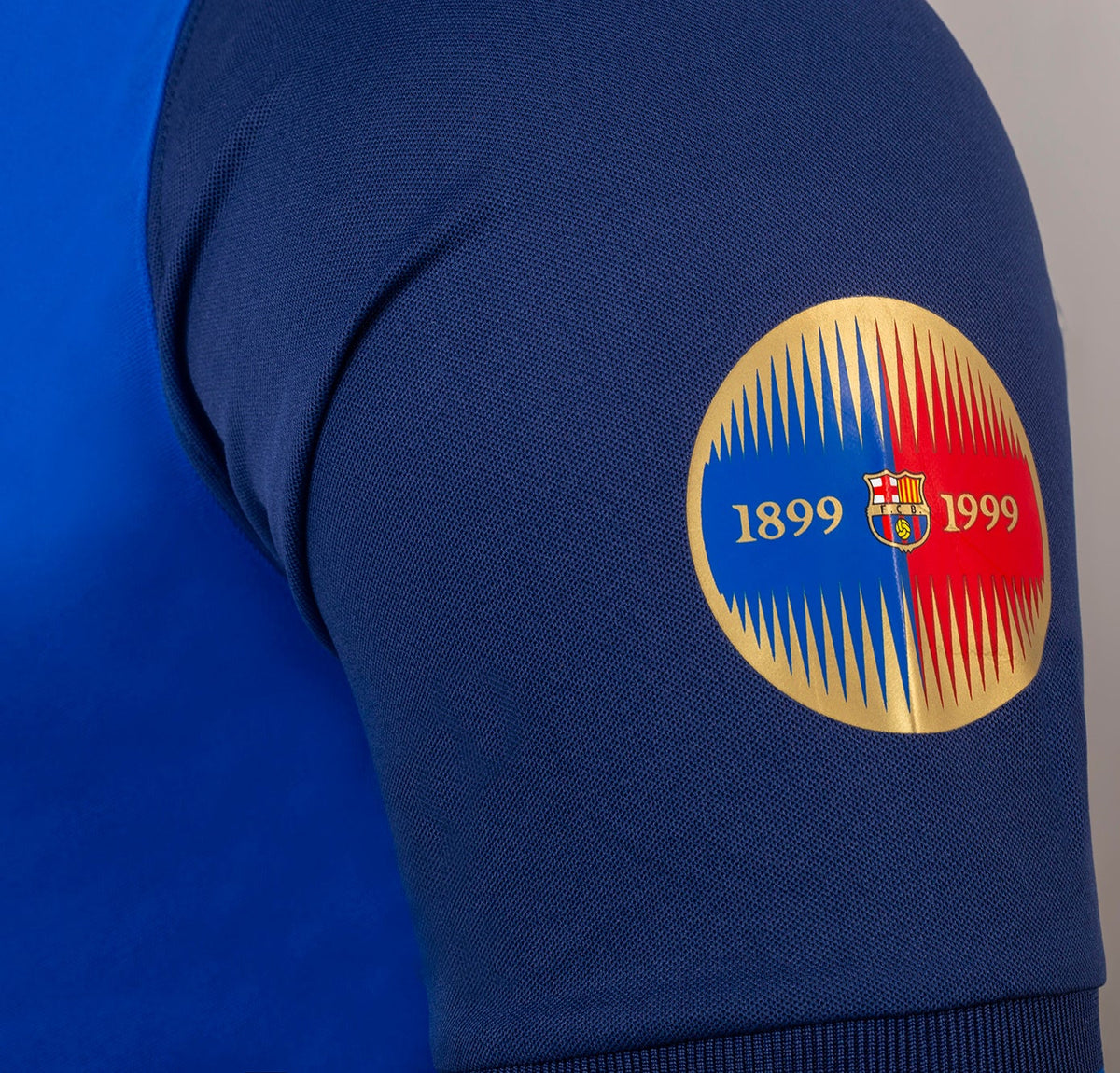Barcelona 1999/00 Home - Retro