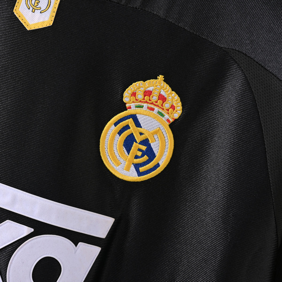 Real Madrid 1999/01 Away - Retro