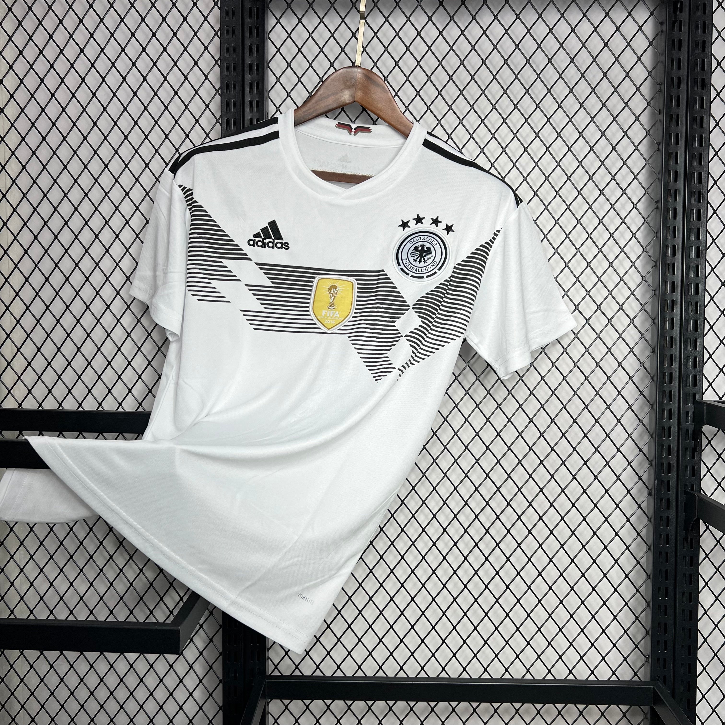 Germany 2018 Home - Retro