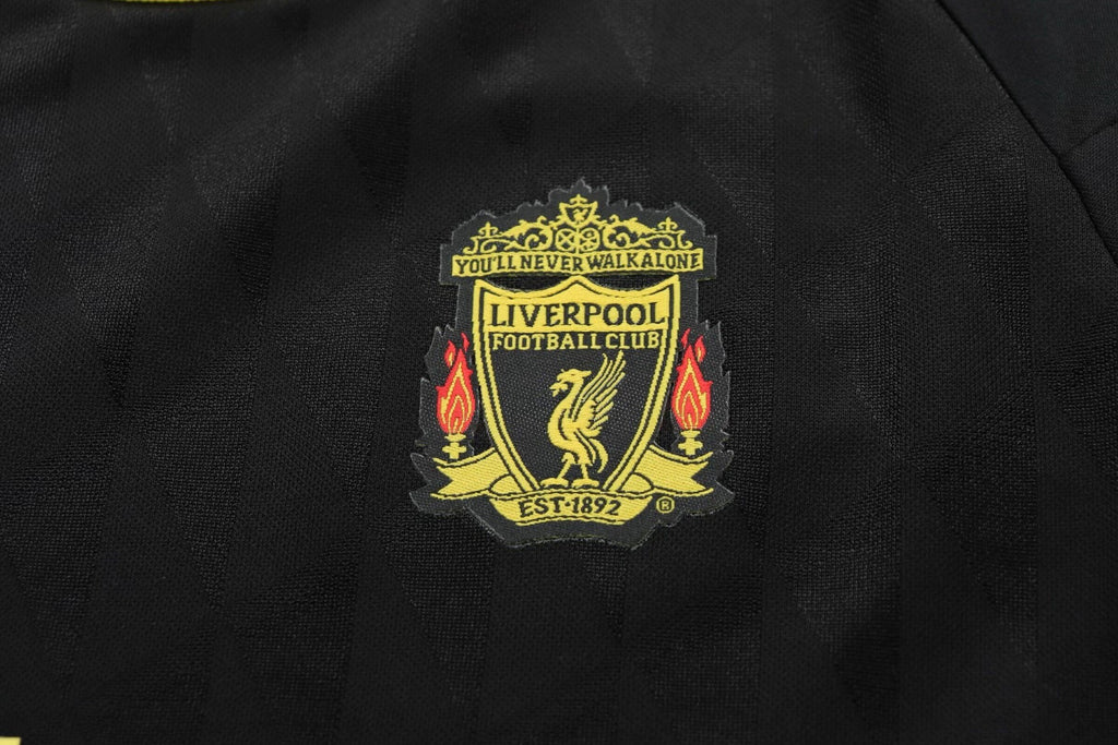 Liverpool FC 2010/11 Third - Retro Kid Kit football kit - view 7