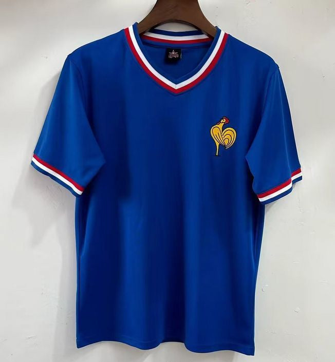 France 1971 Home - Retro