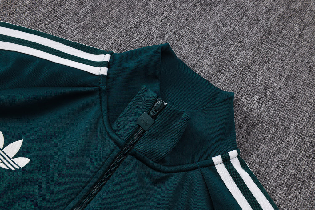 Real Madrid 2026/27 Green Originals Tracksuit | Adult and Kids Sizes