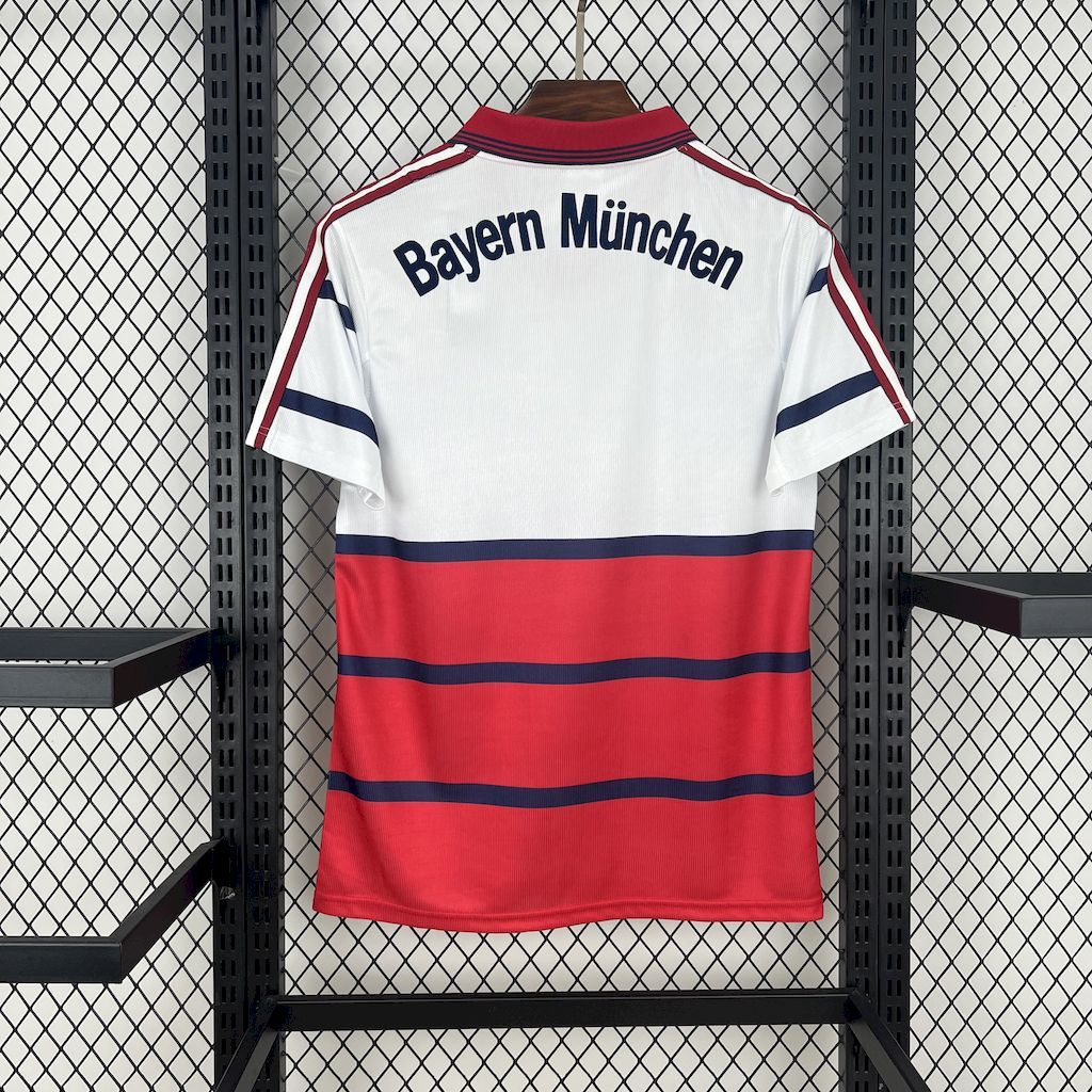 Bayern Munich 1998/00 Away - Retro