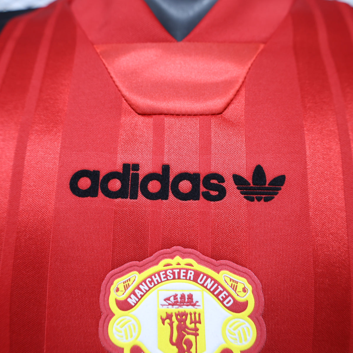 Manchester United 2026/27 Red EQT Shirt - Player Version