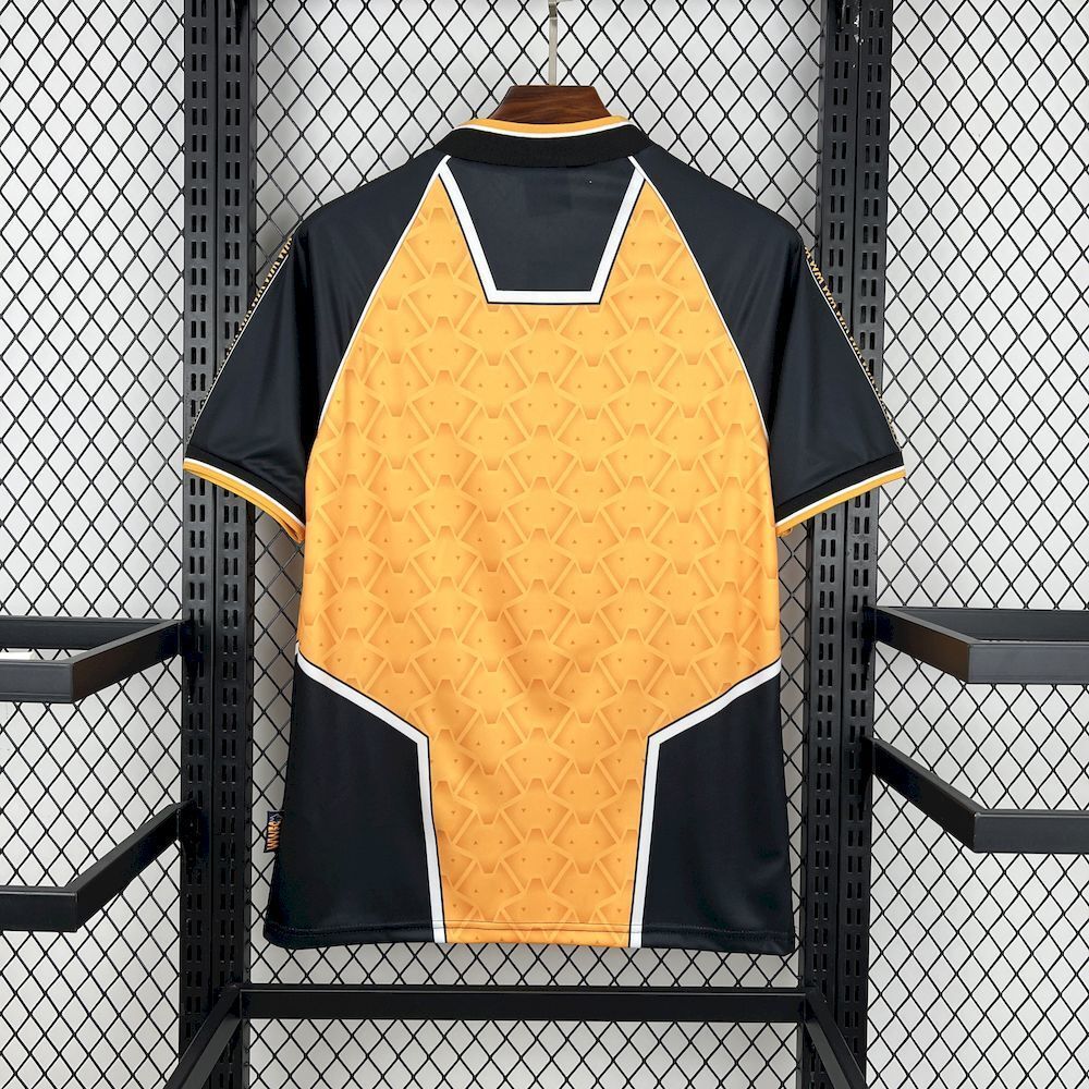 Wolverhampton 1996/98 Home - Retro