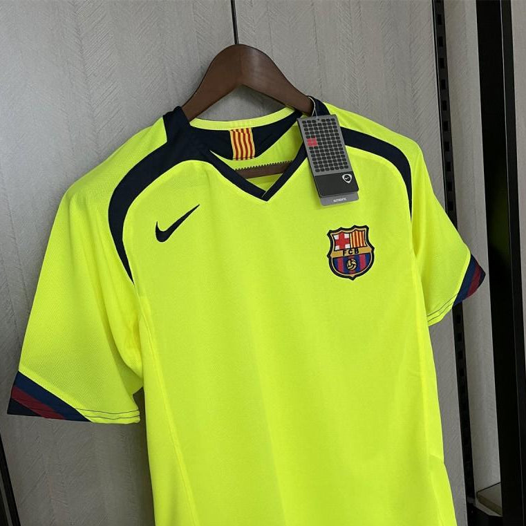 Barcelona 2005/07 Away - Retro