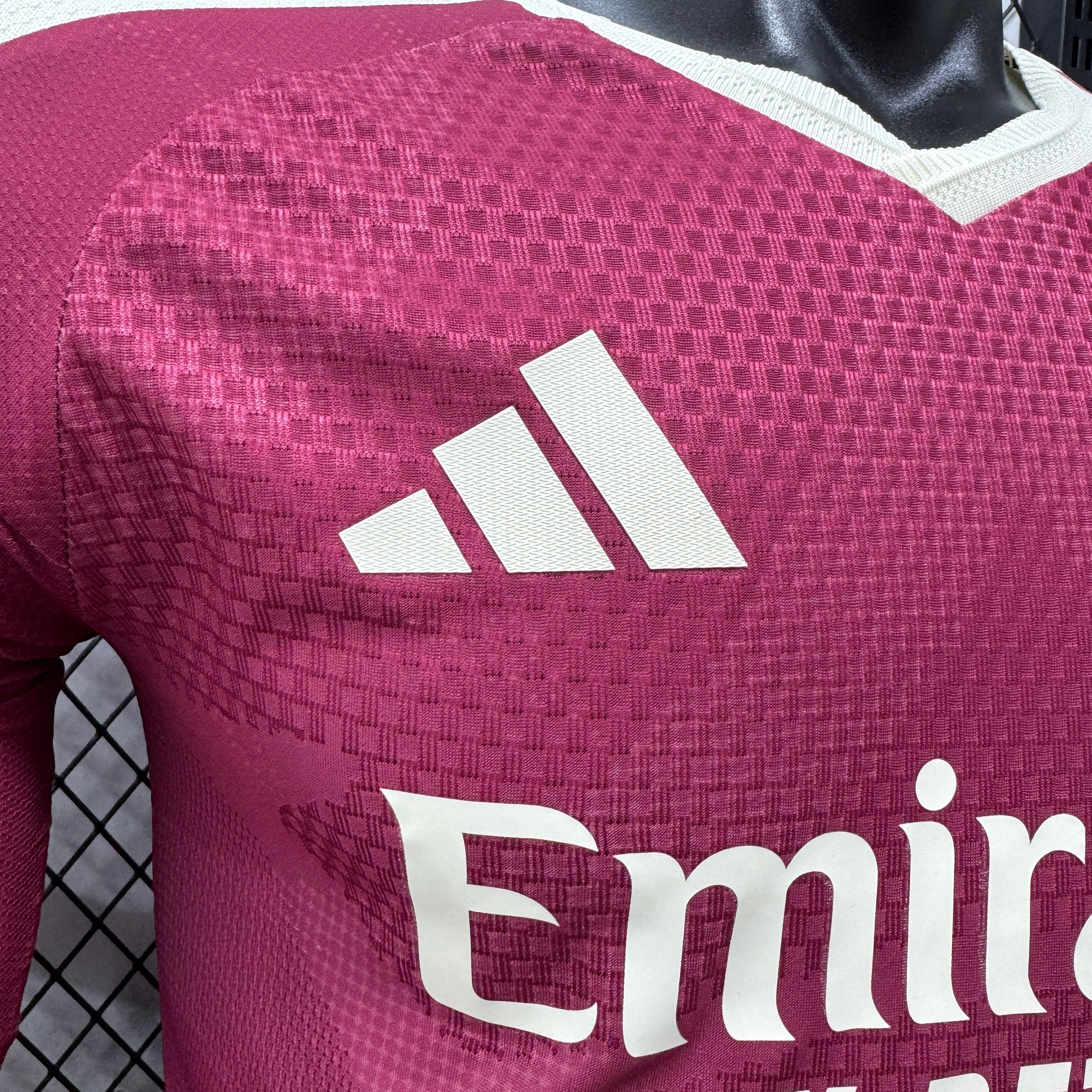 Real Madrid 2026/27 Third Long Sleeve - Player Version