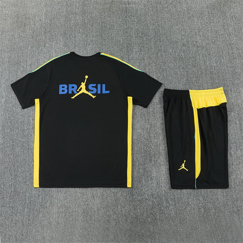 Brazil 2026/27 Black Training Set (Adult + Kids Sizes)