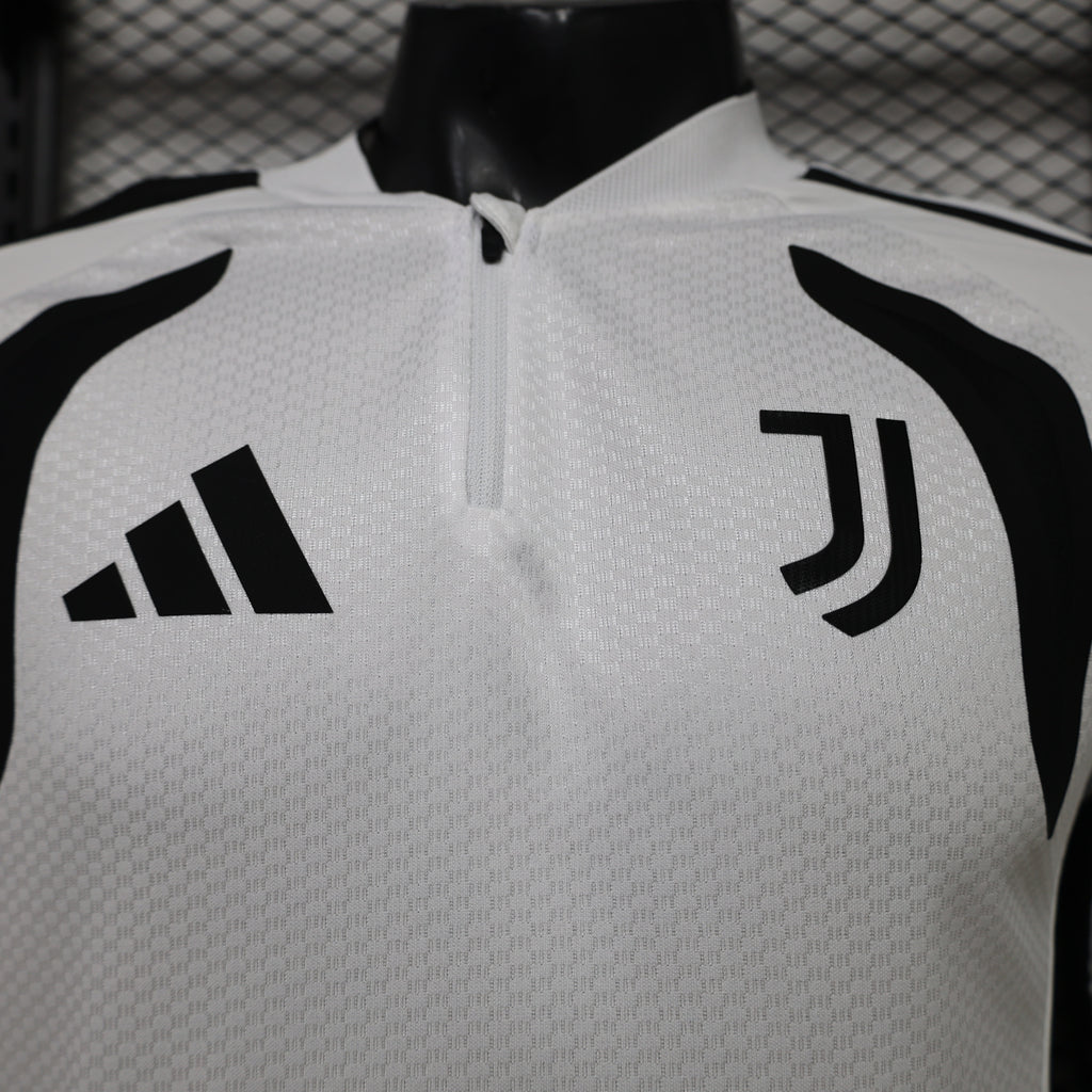 Juventus 2026/27 White ¼  Zip Player Version Training Top