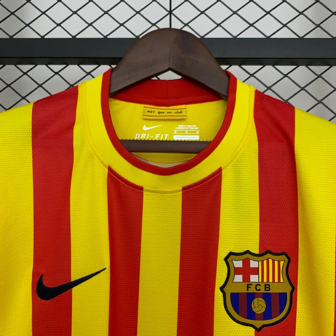 Barcelona 2013/15 Away - Retro