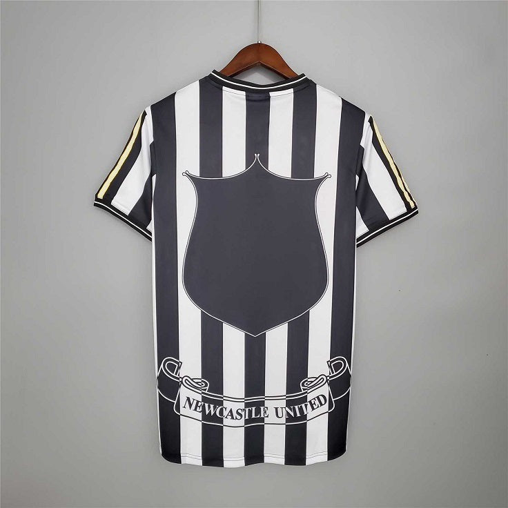 Newcastle United 1997/99 Home - Retro football kit