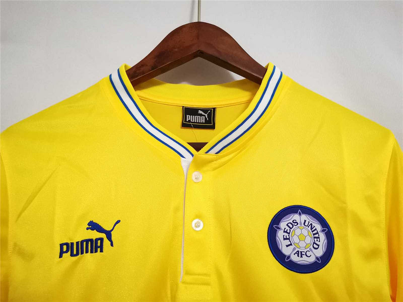 Leeds United 1997/99 Third - Retro
