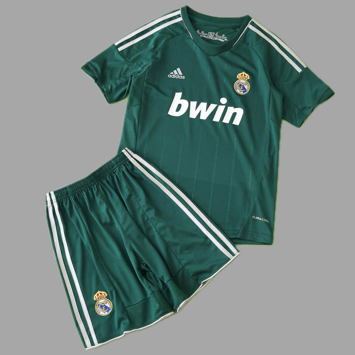 Real Madrid 2012/13 Third - Retro Kid Kit