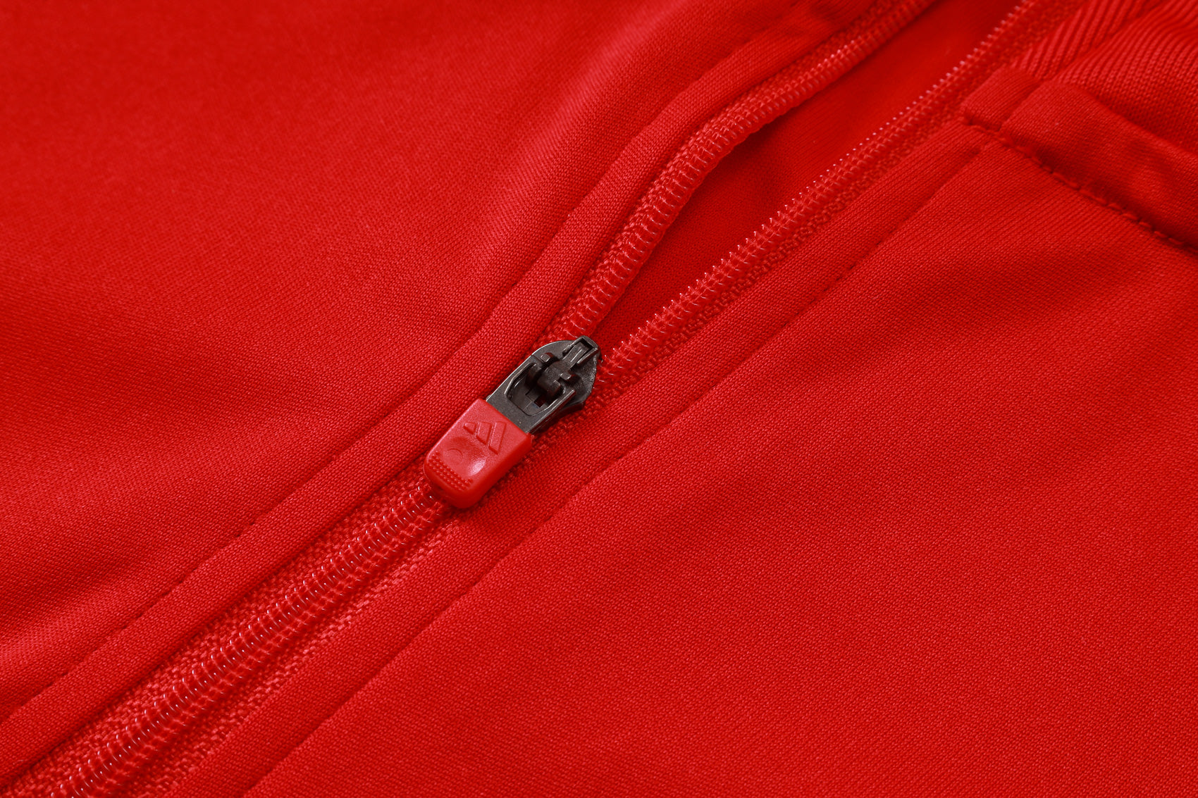 Liverpool FC 2026/27 Red ¼  Zip Training Set | Adult + Kids Sizes