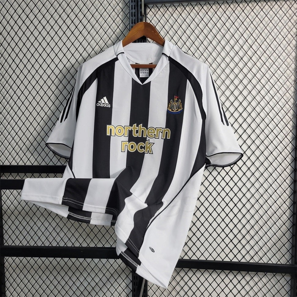 Newcastle United 2004/06 Home - Retro