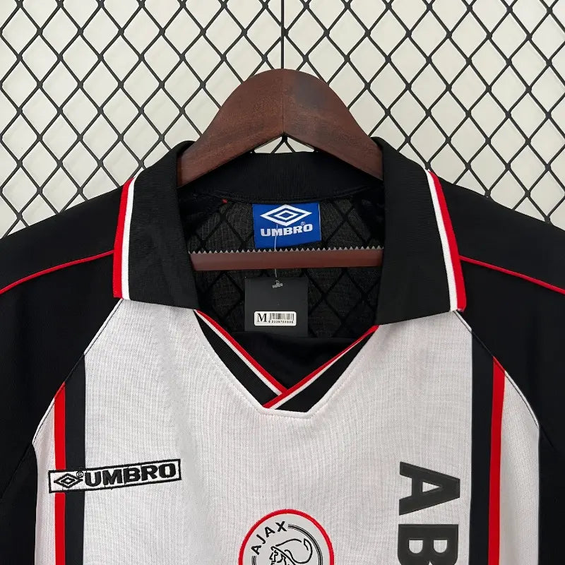 Ajax 1998/99 Away - Retro