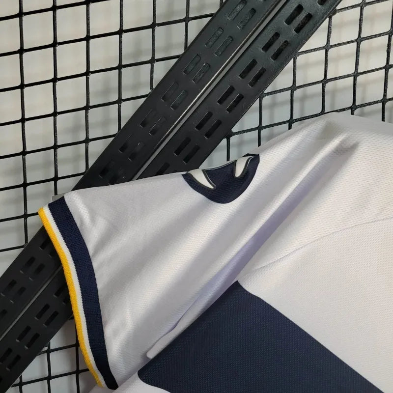 Parma 2005/06 Home- Retro