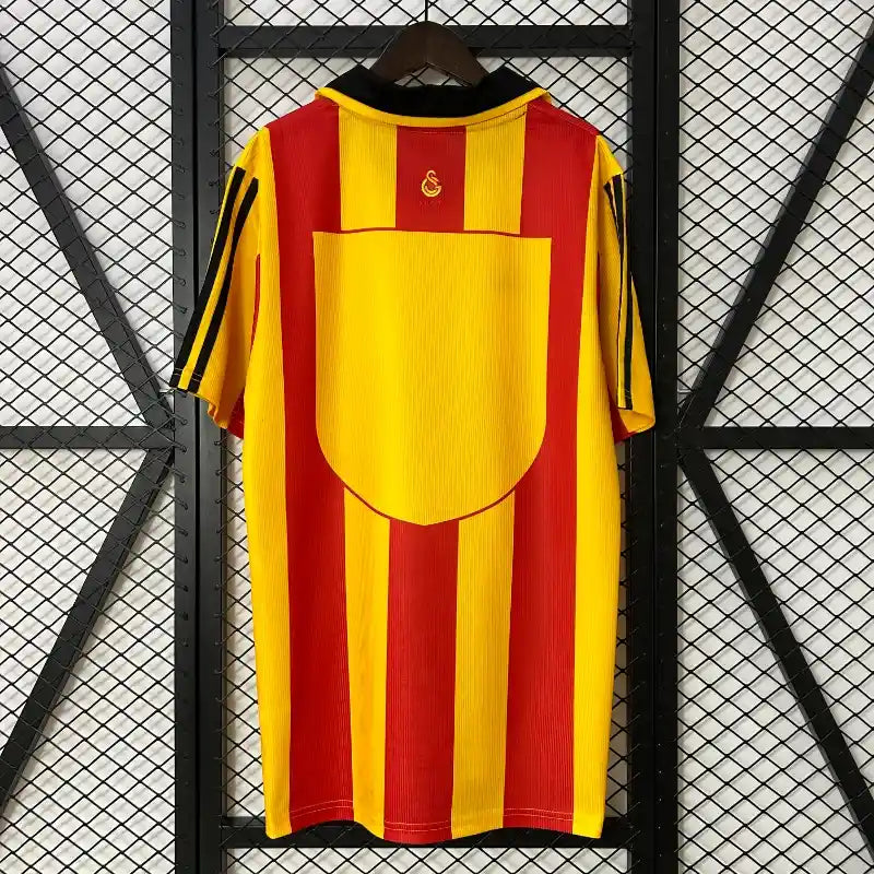 Galatasaray 1999/00 Home- Retro