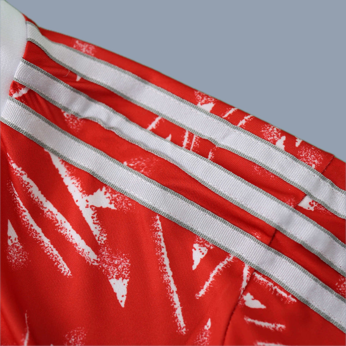 Liverpool FC 1989/91 Home - Retro football kit - view 3