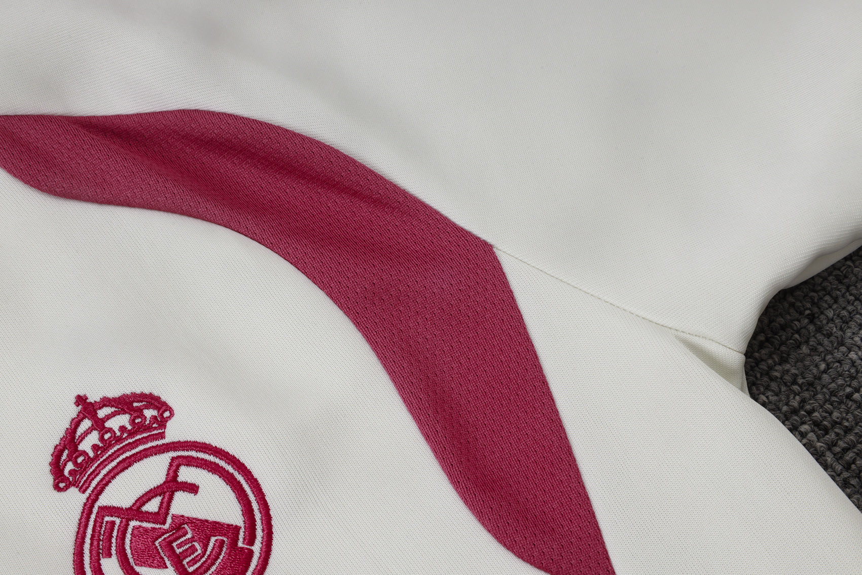 Real Madrid 2026/27 White/Pink Tracksuit  | Adult + Kids Sizes