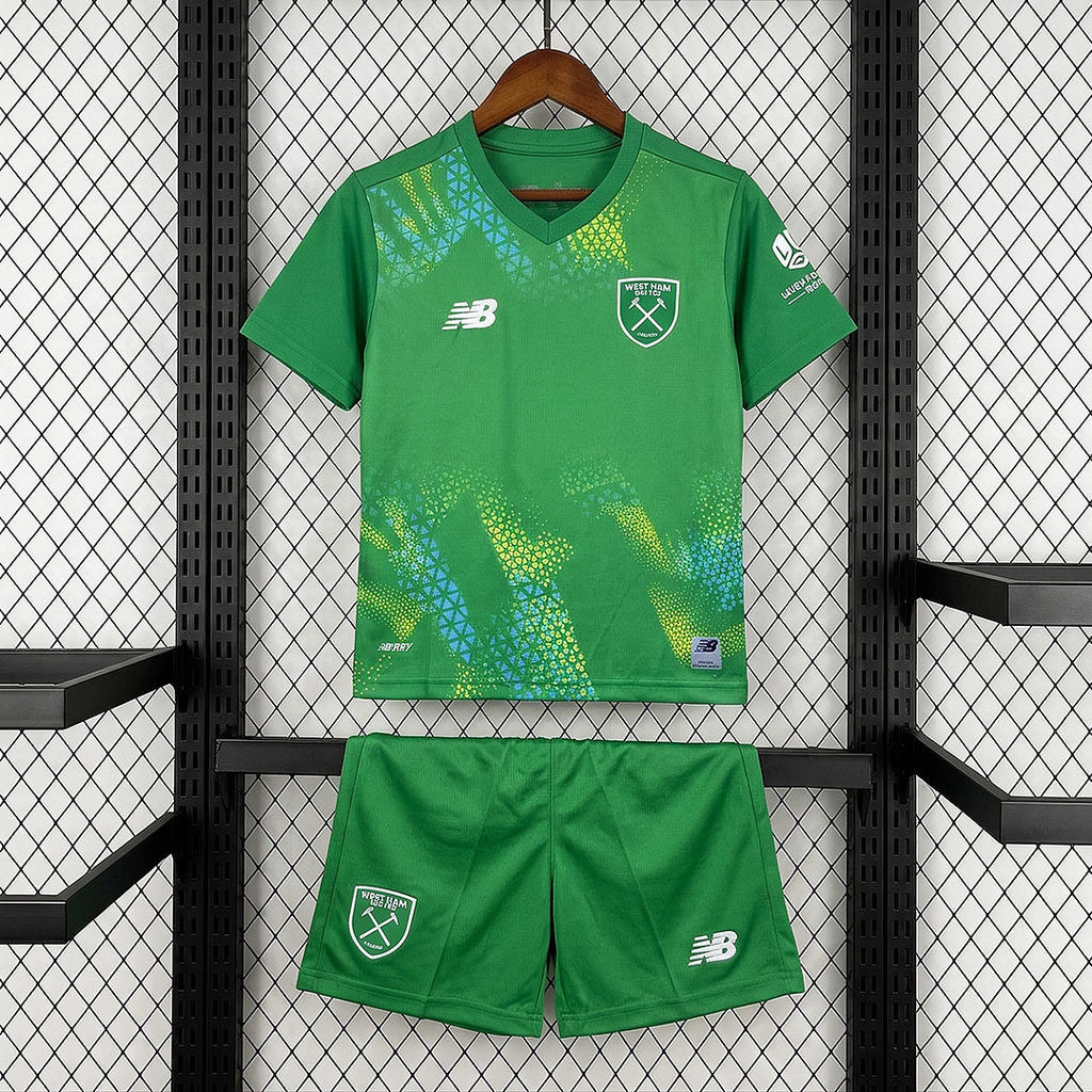 West Ham United 2026/27 Goalkeeper- Kid Kit