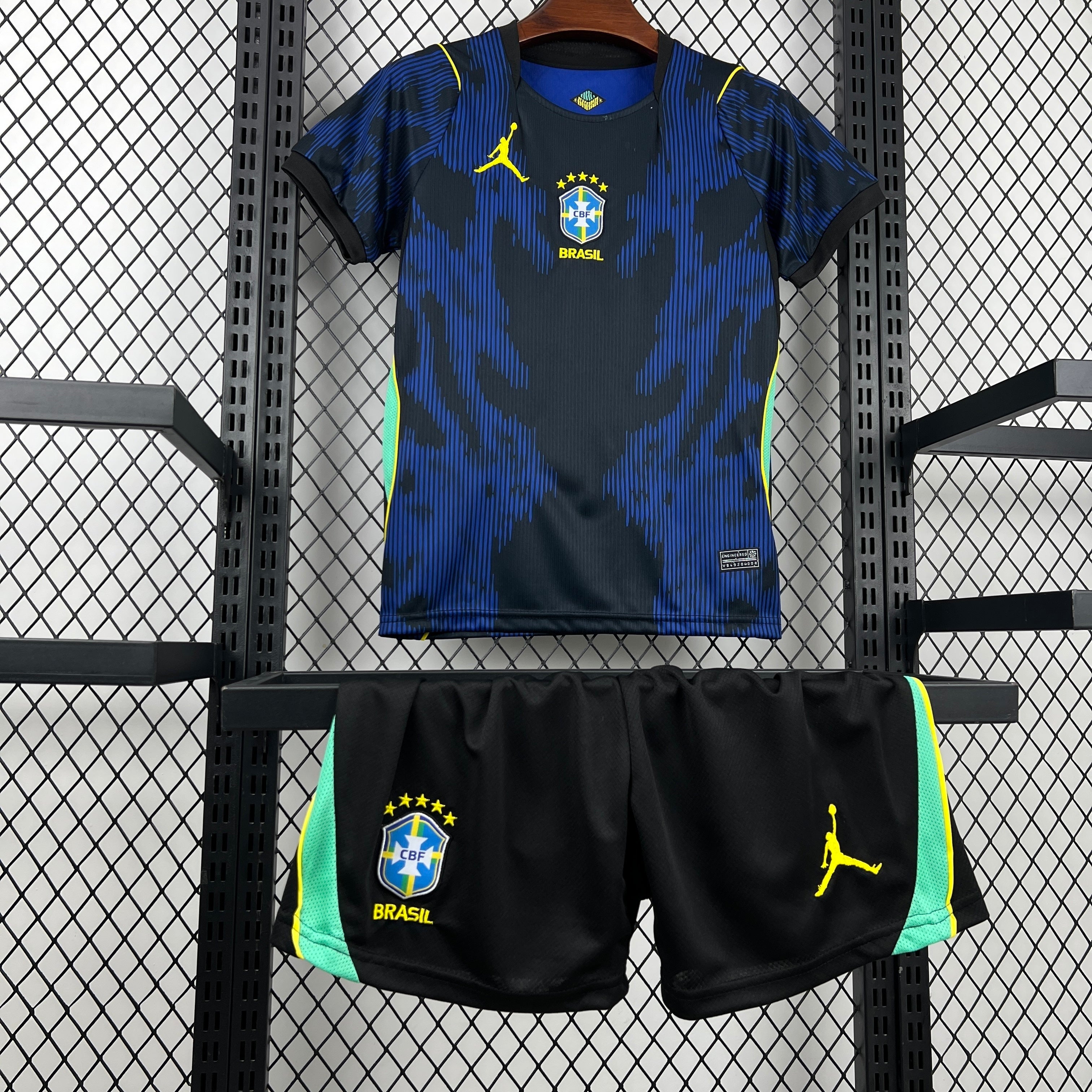 Brazil 2026 Away - Kid Kit
