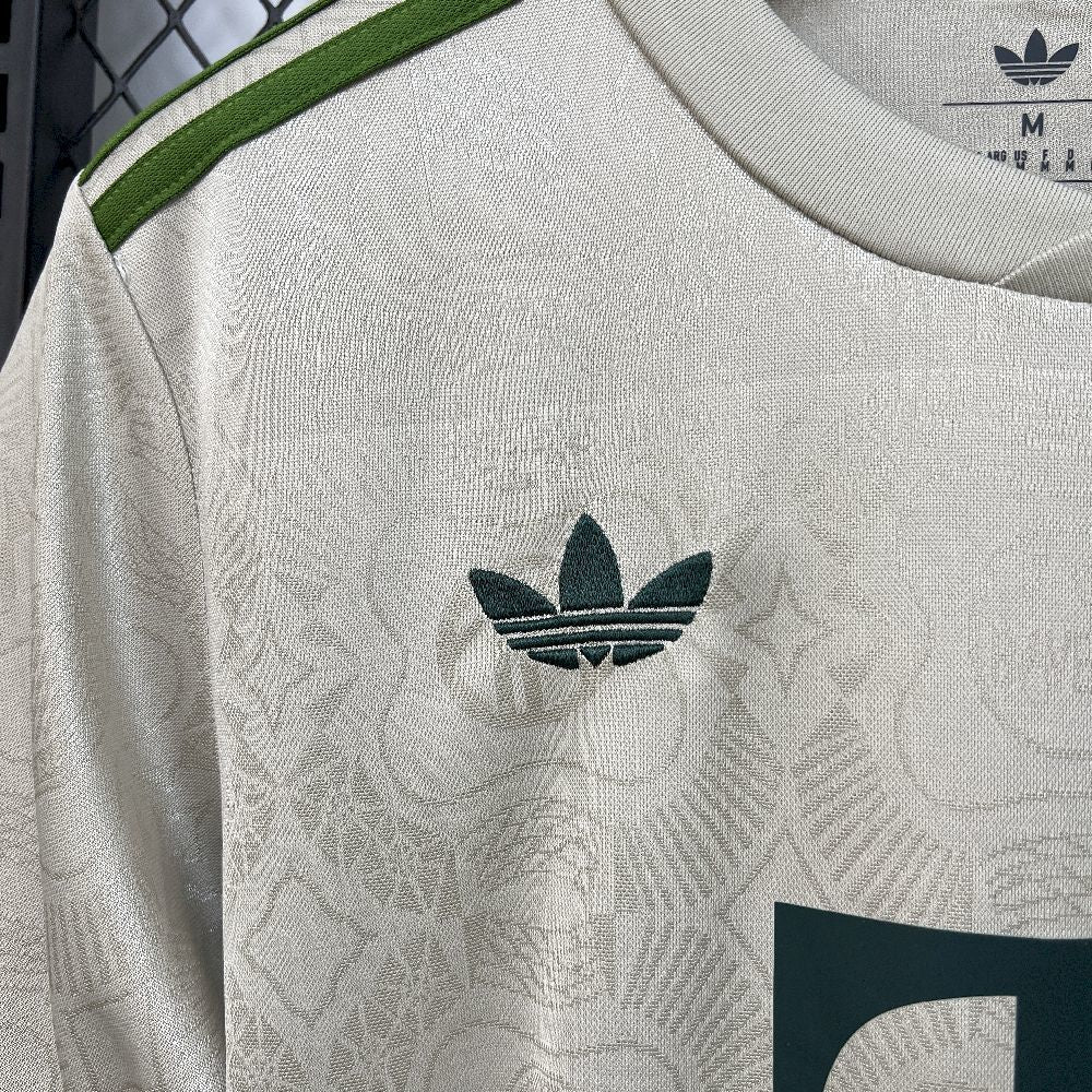 Bayern Munich 2025/26 Oktoberfest - Fan Version