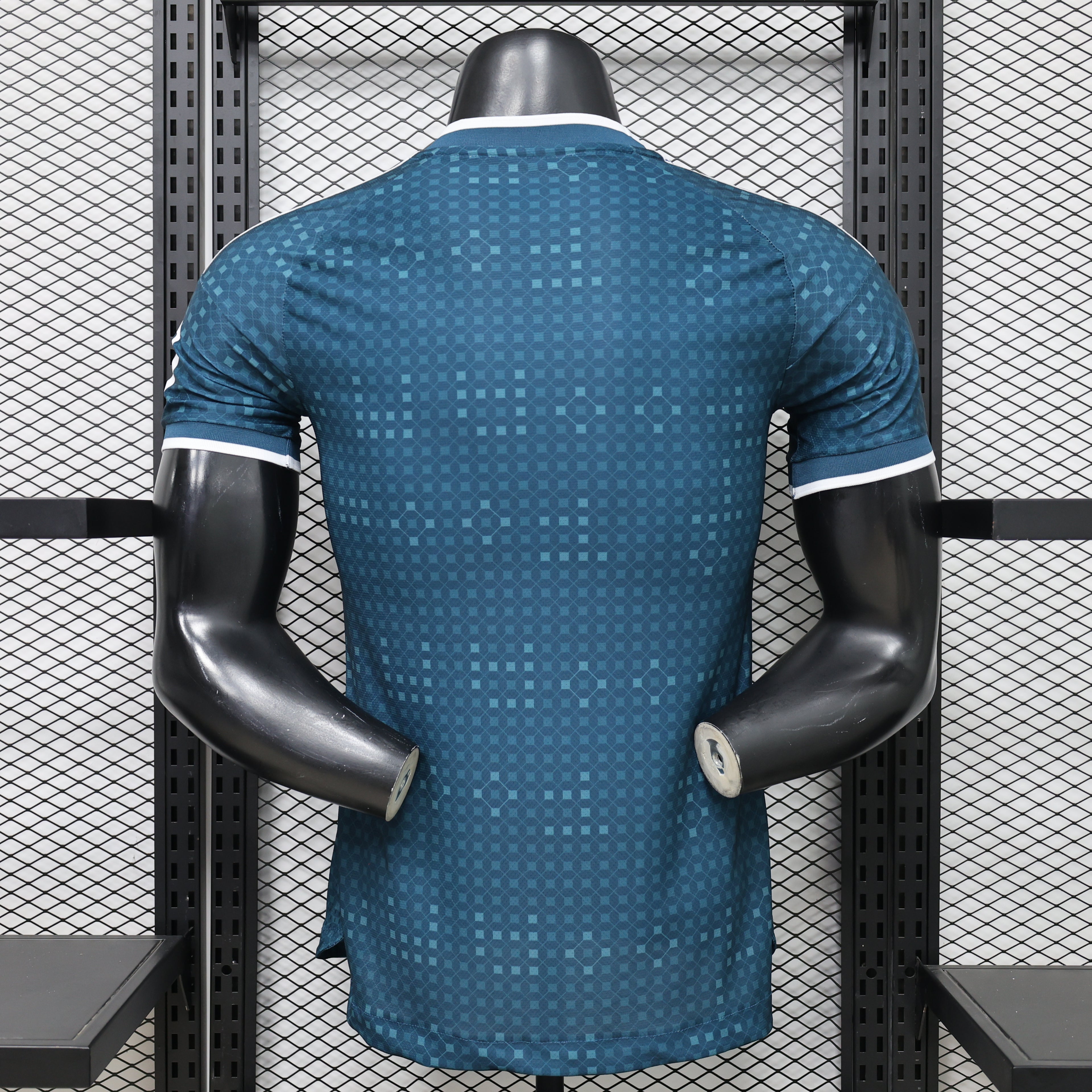 Real Madrid 2026/27 Away - Player Version