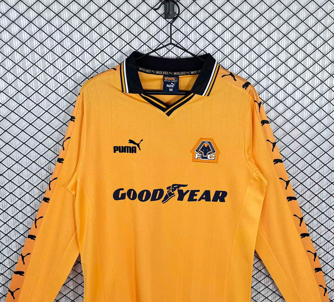 Wolverhampton 1998/99 Home Long Sleeve - Retro